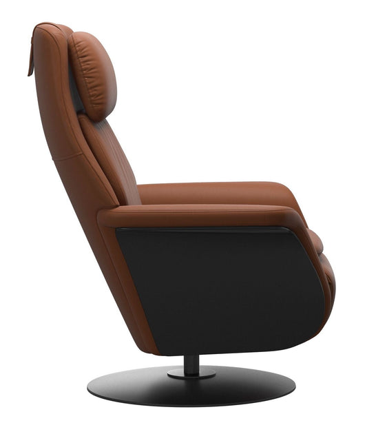 Stressless® Sam Power Disc Base Chair with Wood Potburys