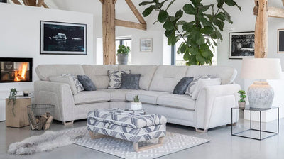 SELECTING A SOFA FOR A SMALL LIVING ROOM