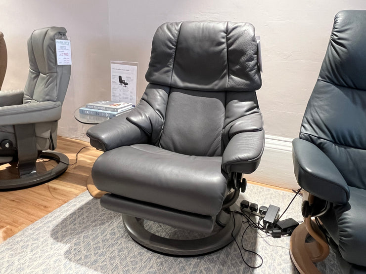 Stressless Reno Medium Power Chair