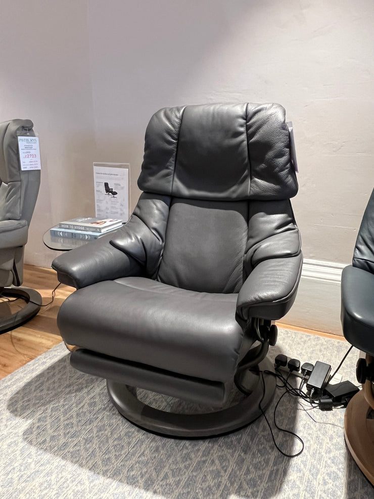 Stressless Reno Medium Power Chair