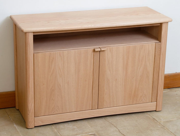 Andrena Albury Entertainment Unit