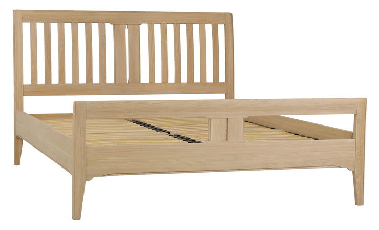 New England Oaked Slat Bed